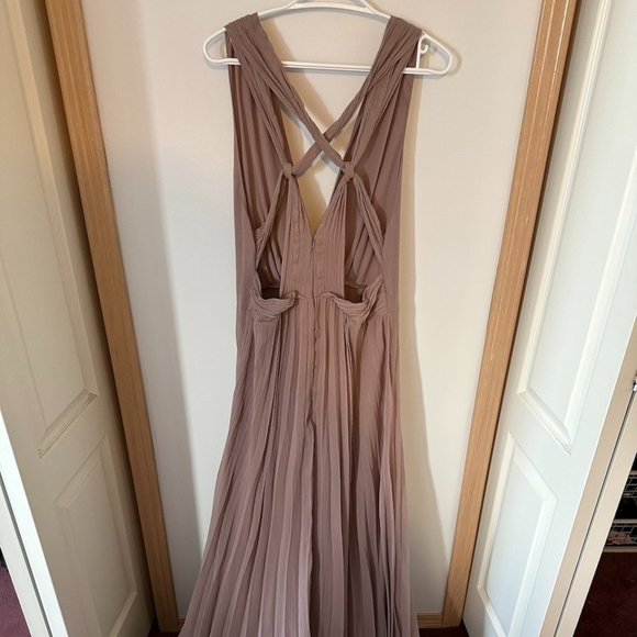 ASOS Dusty Pink Crisscross Prom Dress - Picture 3 of 5
